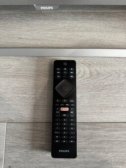 Ambilight TV Philips 65” - 8