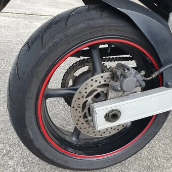 Yamaha fz600 - 8