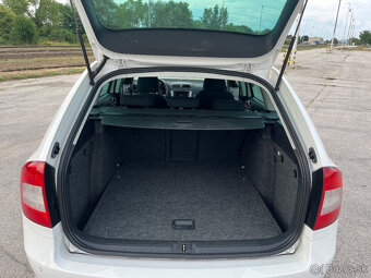 Skoda Octavia 2.0 TDI style edition r.v 2012 xenon nav - 8