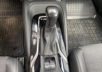 Toyota Corolla 1.8-HYBRID-KAMERA-SENZORY - 8