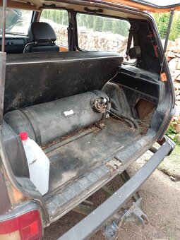 Lada Niva 1.7i - 8