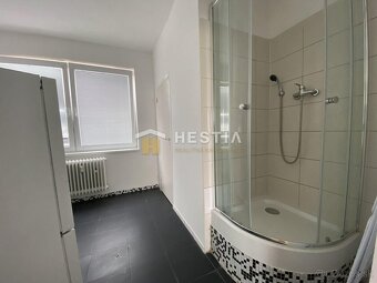 Ubytovacie priestory/izby na prenájom - centrum mesta Senica - 8