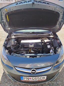 Opel Astra J 1, 7 CDTI ekoflex - 8