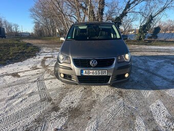 VW Touran Cross 1,9TDi 7m. - 8