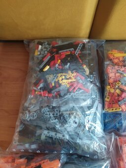 Stavebnice - Porsche 911 GT3 RS - 8