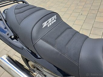 Kawasaki zzr1200 - 8