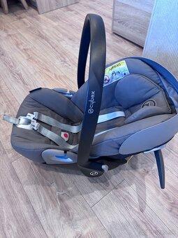 Cybex Cloud Z I-Size Plus + Isofix Základňa - 8