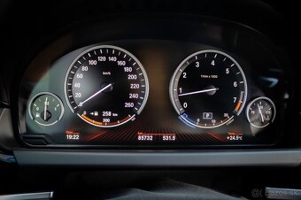 BMW rad 6 Coupé 650i xDrive - 8