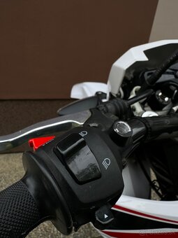 Yamaha wr125 - 8
