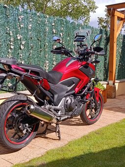 Honda NC750X DCT - 8