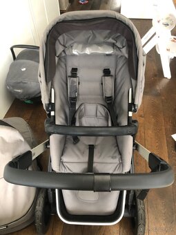 Thule Sleek - 8