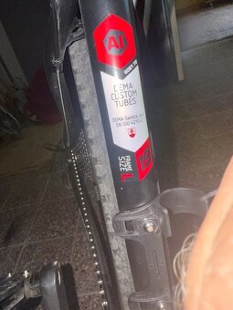 Predám bicykel zn.Dema - 8