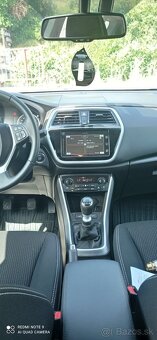 Suzuki SX4 cross hybrid - 8