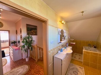 Luxusná rodinná vila inšpirovaná Versailles v Poprade ✨ - 8