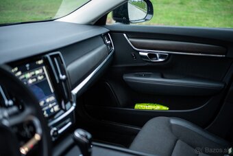 Volvo V90 D4 Cross Country, MANUÁL, VZDUCH - 8