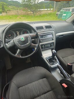 Škoda Octavia 2 facelift 2.0 103kw - 8