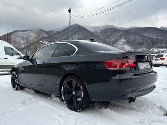 BMW Rad 3 Coupé 330 xd A/T - 8