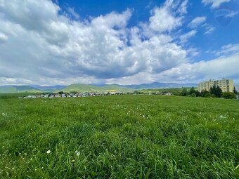 Predaj: Pozemok pre váš nový domov s výhľadom na Nízke Tatry - 8