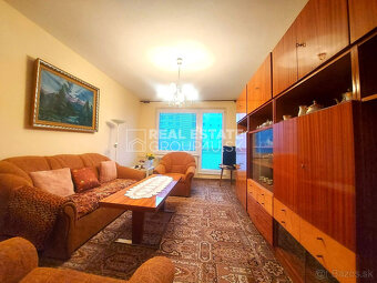 VEĽKORYSÝ 3 IZBOVÝ BYT - 81 m2 - POVAŽSKÁ BYSTRICA, STRED - 8
