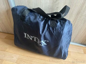 veľká INTEX nafukovacia postel pre 2 osoby - 8