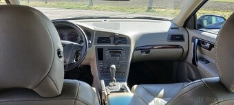 Volvo XC70 2,4 Turbo benzín 147 KW - 8