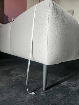 Nova sedačka moderná s elek. nastav. sedenim - 8