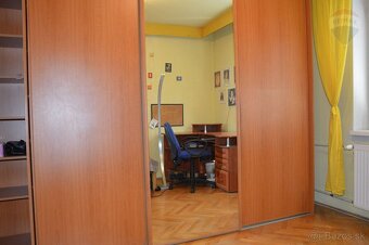 Predaj 3 izbový byt Nitra centrum - 8