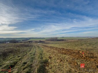 Na predaj stavebné pozemky - 8