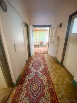 Rodinný dom s jedinečnou atmosférou pod lesom-Nitrica - 8