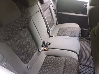 Predám - vymením Peugeot 3008 r.2016 1.2b 96kw - 8