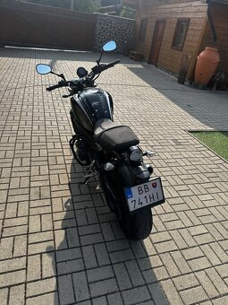 Yamaha XSR900 - 8