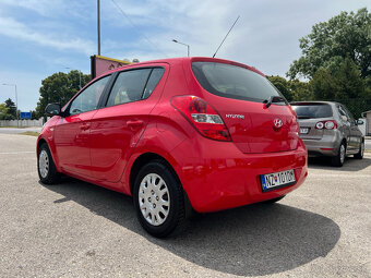 Hyundai i20 1.2 benzín, 57kW, MT/5, rok:08.2009. - 8