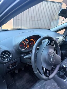 Opel Corsa 2013 - 8