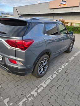 Ssangyong korando - 8