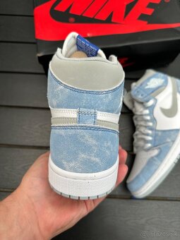 NIKE AIR JORDAN 1 HIGH OG HYPER ROYAL tenisky - 8