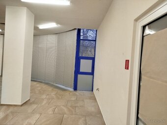 Priestor na prenájom - 8