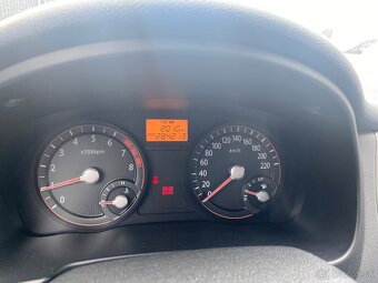 KIA Rio 1.4i 71kW Benzín, Rok výroby 2007, rádio - 8