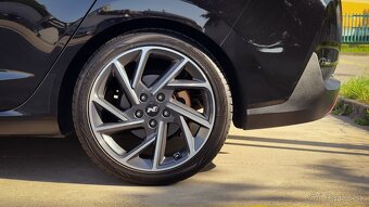 Hyundai i30 Fastback 1.5 T-GDi mHEV iMT N-Line - 8