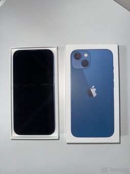 iPhone 13 - 8