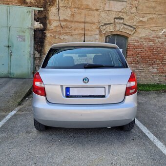 Skoda Fabia 1.2 HTP Ambiente - 8