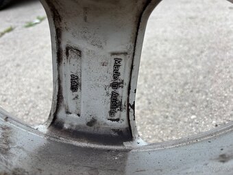 Audi originál disky 205/50 R17 - 8