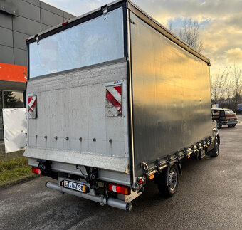 Iveco Daily 35S18 2022 - 245cm široká plachta + ČELO - 8