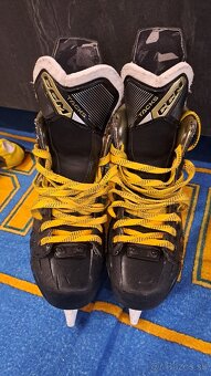 CCM tacks as 580 - 8