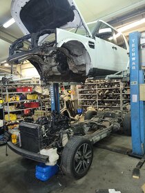Land Rover Discovery 4, 5.0 V8 benzin, 375k - 8
