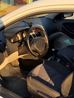 KIA Ceed 1.6 - 8