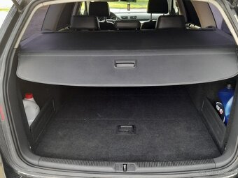 Predám wolsvagen passat b6 r.v.2007.2.liter tdi 103 kW autom - 8