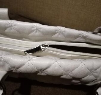 Kožená kabelka + darček - 8