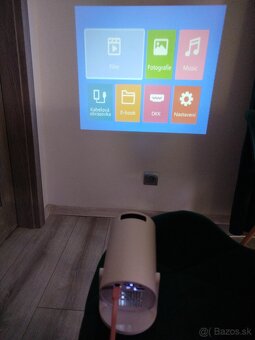 Prenosny projektor - 8