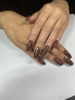 Manikúra - 8