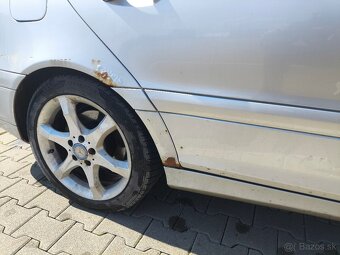Mercedes c220 - 8
